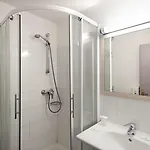 Hotel Brit Essentiel Nord 2*