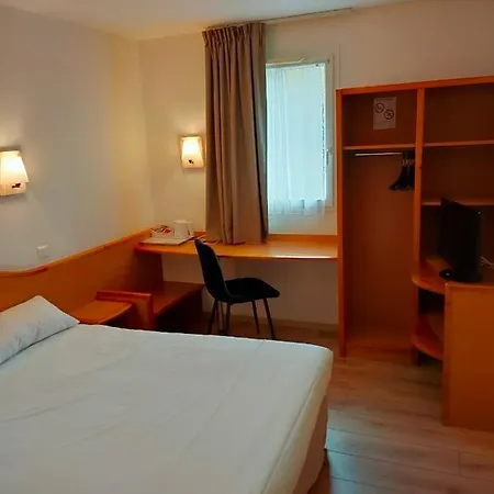 Brit Essentiel Nord Hotell Cahors
