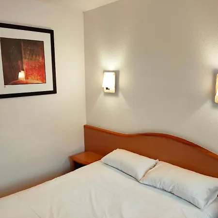 Hotell Brit Essentiel Nord Cahors